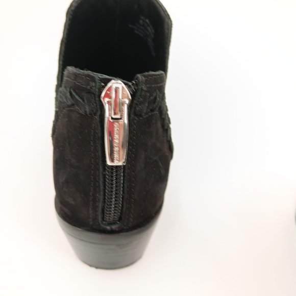 VINCE CAMUTO BLACK LEATHER BOOTIES SIZE 6.5M - Picture 4 of 16